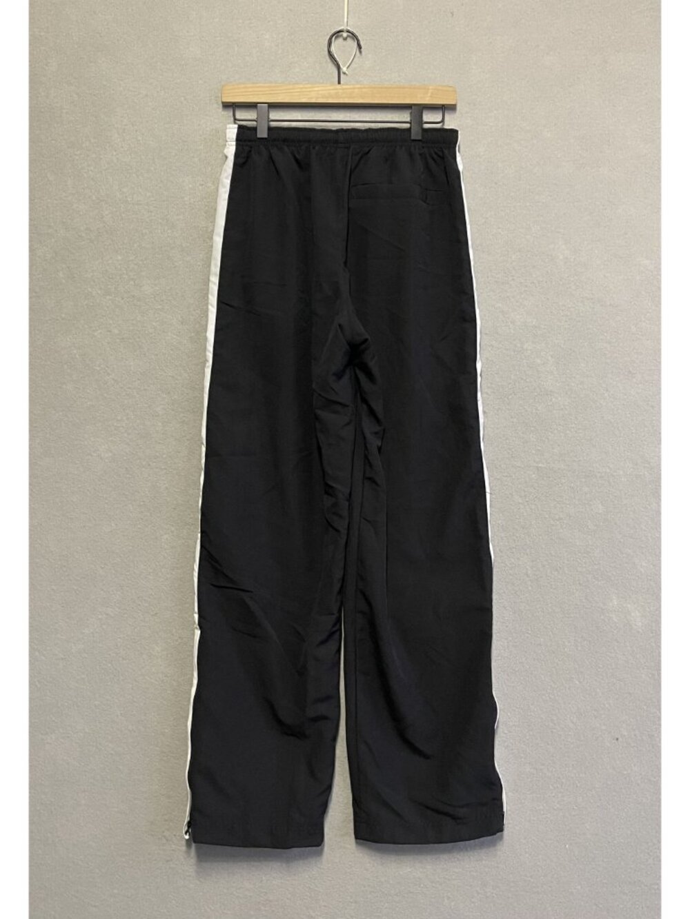 Nike Womens Y2K Track Pants Black/White Side Stripes Small - Picture 7 of 7